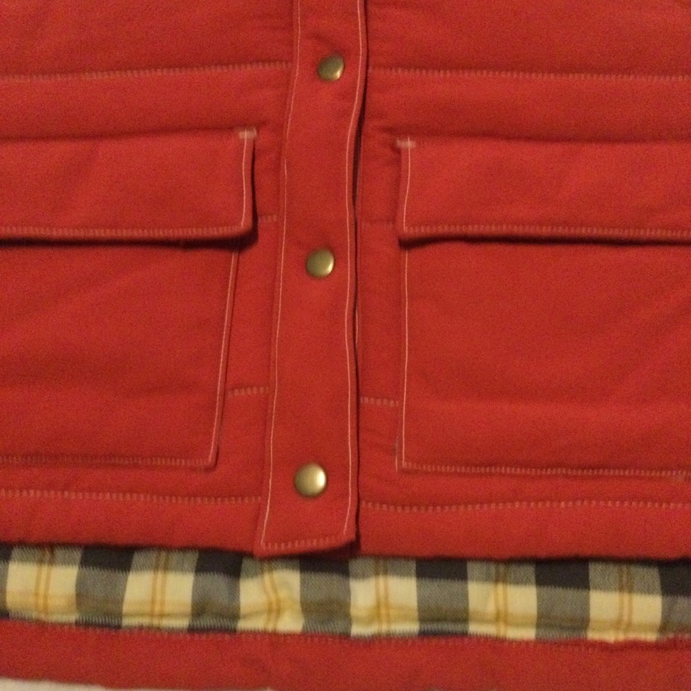 Toad&Co Red Vest - Picture 2 of 8